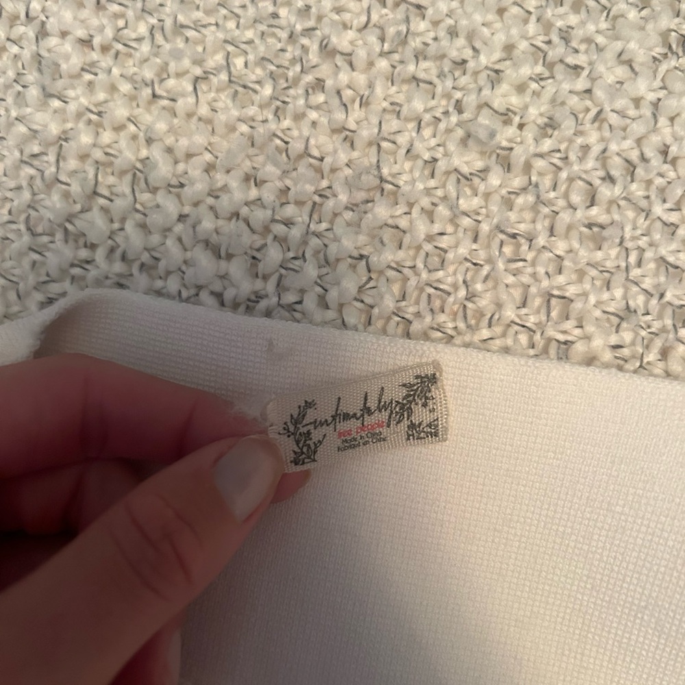 Free people White Lace Sleeve Crop Top with Square Neck - Picture 2 of 2
